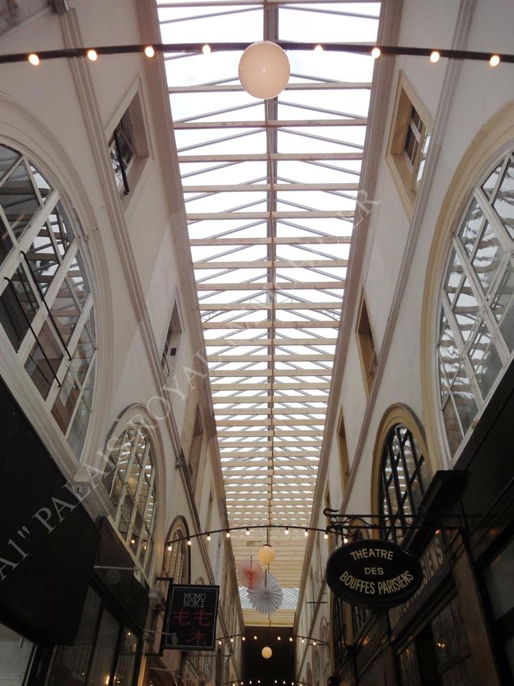 VENDU
PARIS 2ÈME
PASSAGE CHOISEUL
À VENDRE
IMMEUBLES À USAGE COMMERCIAL
SUR GALERIE MARCHANDE
TOUT JUSTE RÉNOVÉE
