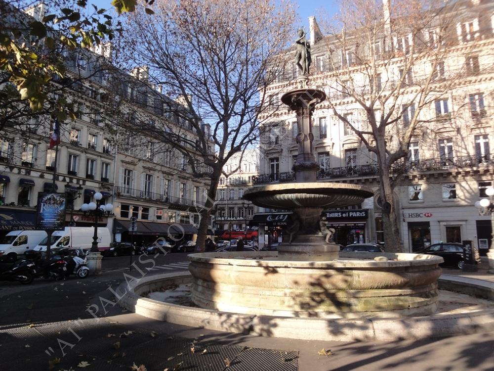 PARIS 1ER
SAINT-HONORÉ - COMÉDIE FRANÇAISE
SPACIEUX 2 PIÈCES - 60 m²
IMMEUBLE GRAND STANDING - 4ÈME ÉTAGE + ASCENSEUR