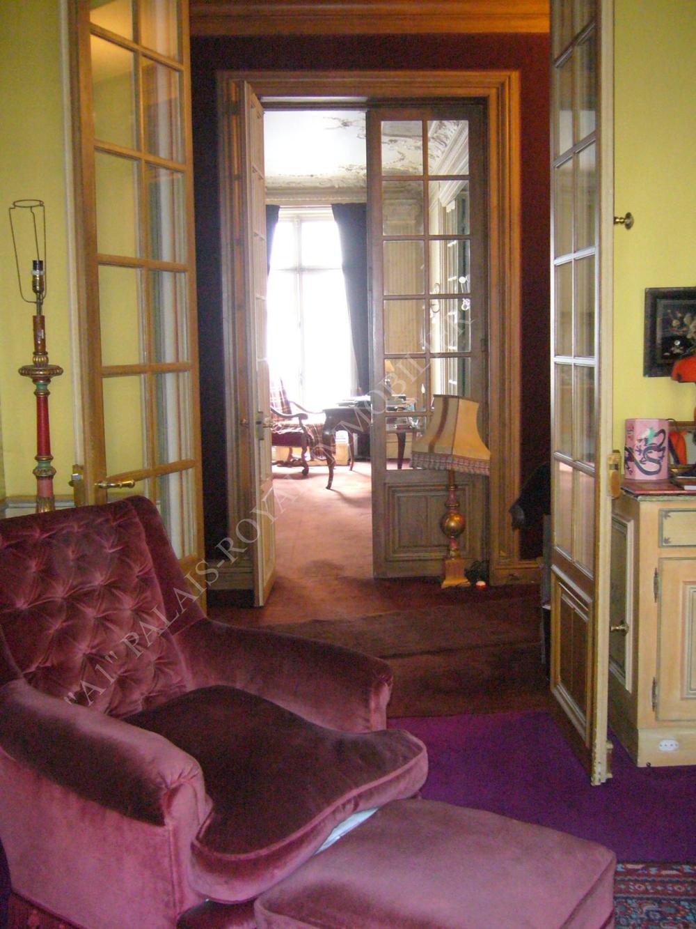 VENDU PARIS Xème – ÉGLISE St-VINCENT DE PAUL BEL APPT DE RÉCEPTION ET D’EXCEPTION CINQ PIÈCES + BALCON FILANT