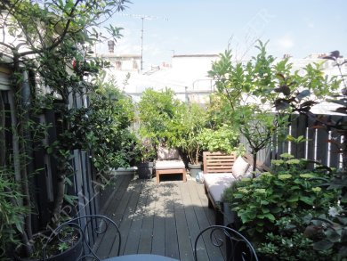 Paris 1er - Location vide - Saint-Honoré / Vendôme
Dans un bel immeuble XVIIIème siècle - Pierre de taille
4 pièces atypique en duplex - 2 chambres - Terrasse
Dernier étage avec ascenseur - Traversant
 - Photo 1