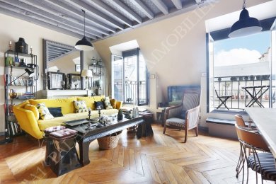 Paris 1er – À deux pas du jardin du Palais-Royal  
Immeuble standing PDT ravalé - 5ème étage ascenseur
Appartement à la décoration raffinée - 3 pièces + 6 balcons 
Séjour + 2 chambres + 1 s. de bs/wc + 1 s.d’eau/wc 
 - Photo 1