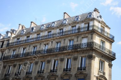 PARIS 1ER – PYRAMIDES
IMMEUBLE PDT STANDING - ASCENSEUR
VENTE APPARTEMENT OCCUPÉ
(locataire âgée de 93 ans)
BELLE RÉCEPTION – 2 CHAMBRES - BALCONS FILANTS 
 - Photo 1